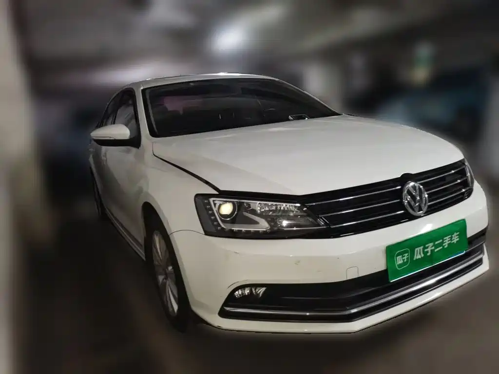 Volkswagen Sagitar — миниатюра 24