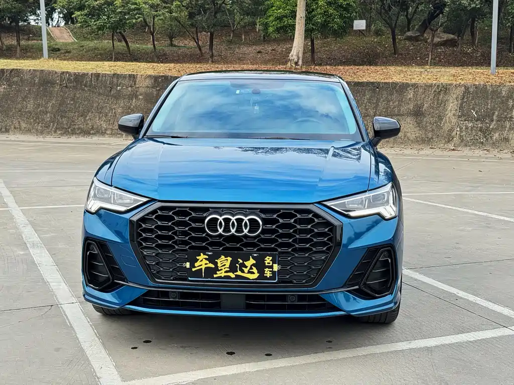 AUDI Q3 SPORTBACK
