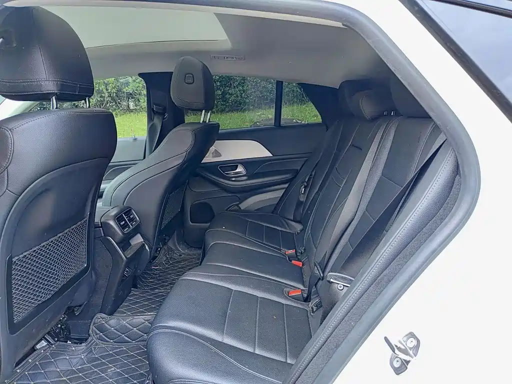 Mercedes-Benz GLE Coupe — миниатюра 8