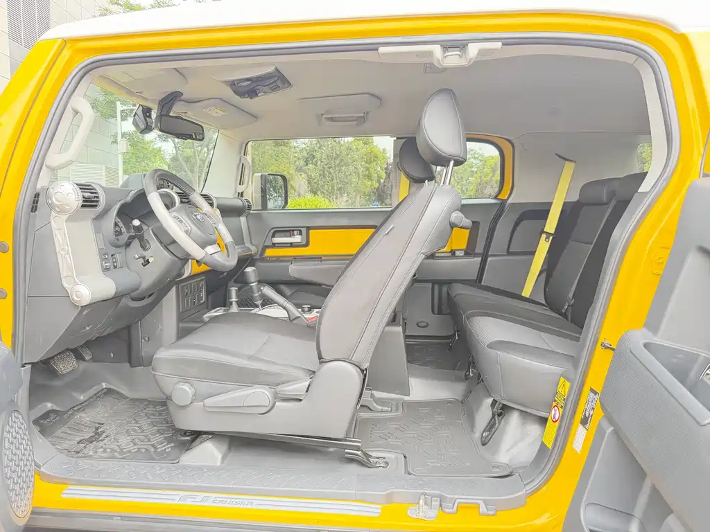 Toyota FJ Cruiser FJ 2019 4.0L AT