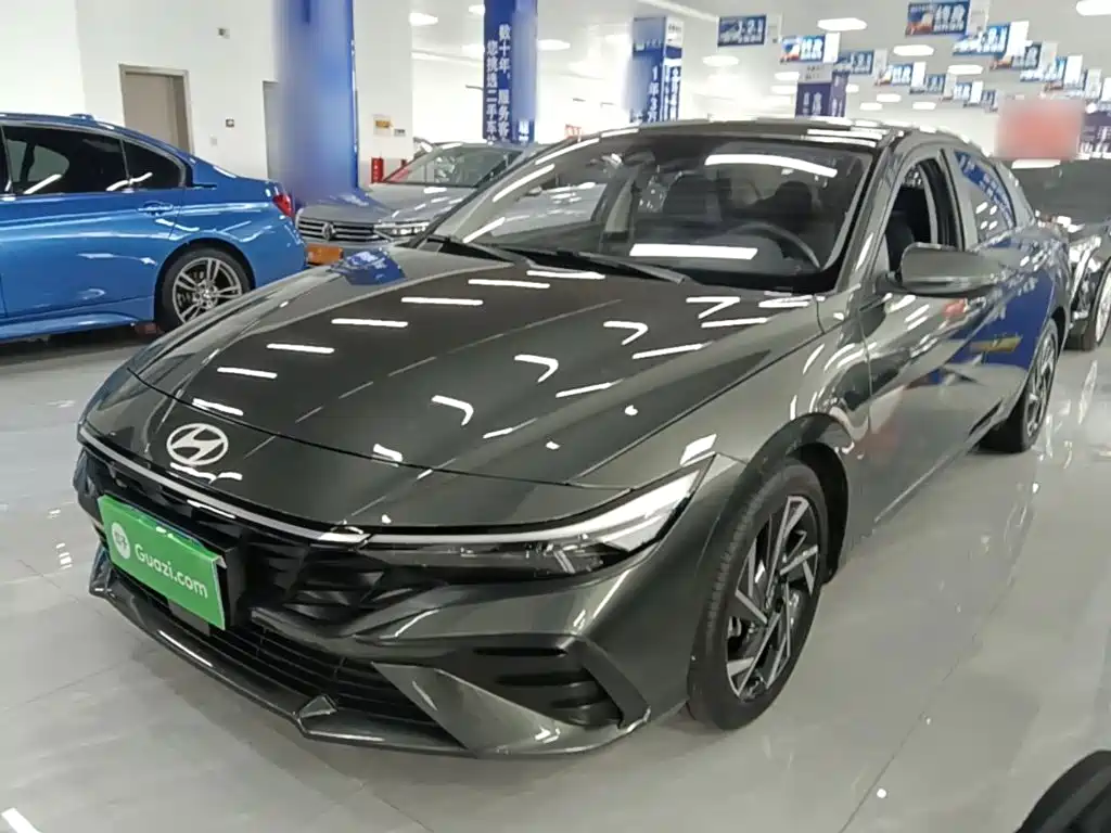 Hyundai Elantra — миниатюра 2