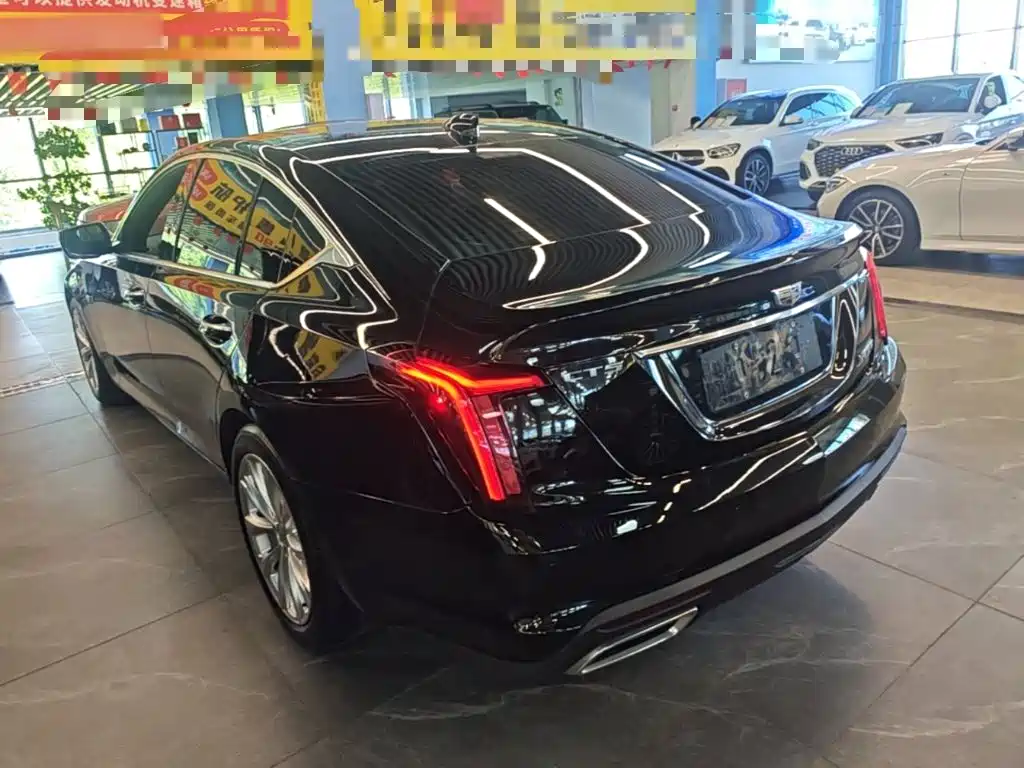 Cadillac CT5 — миниатюра 5
