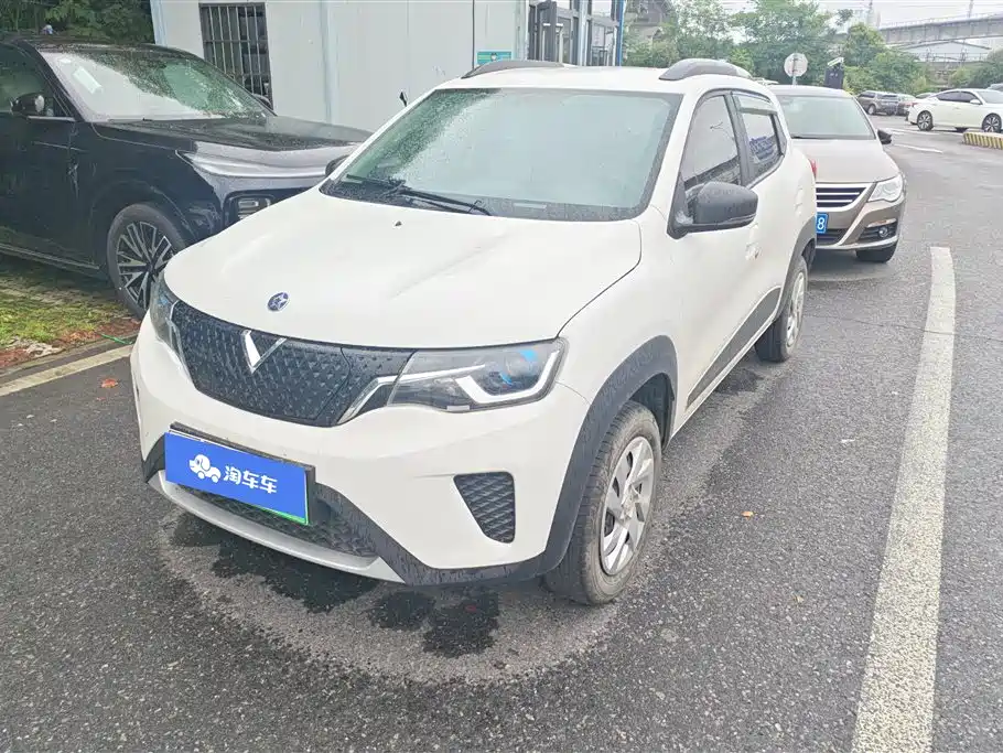 Venucia e30 2022