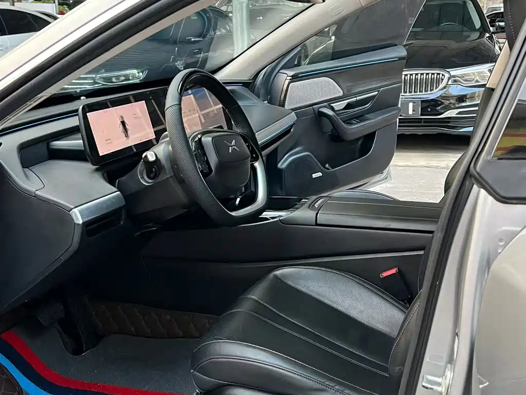 XPeng P7 — миниатюра 7