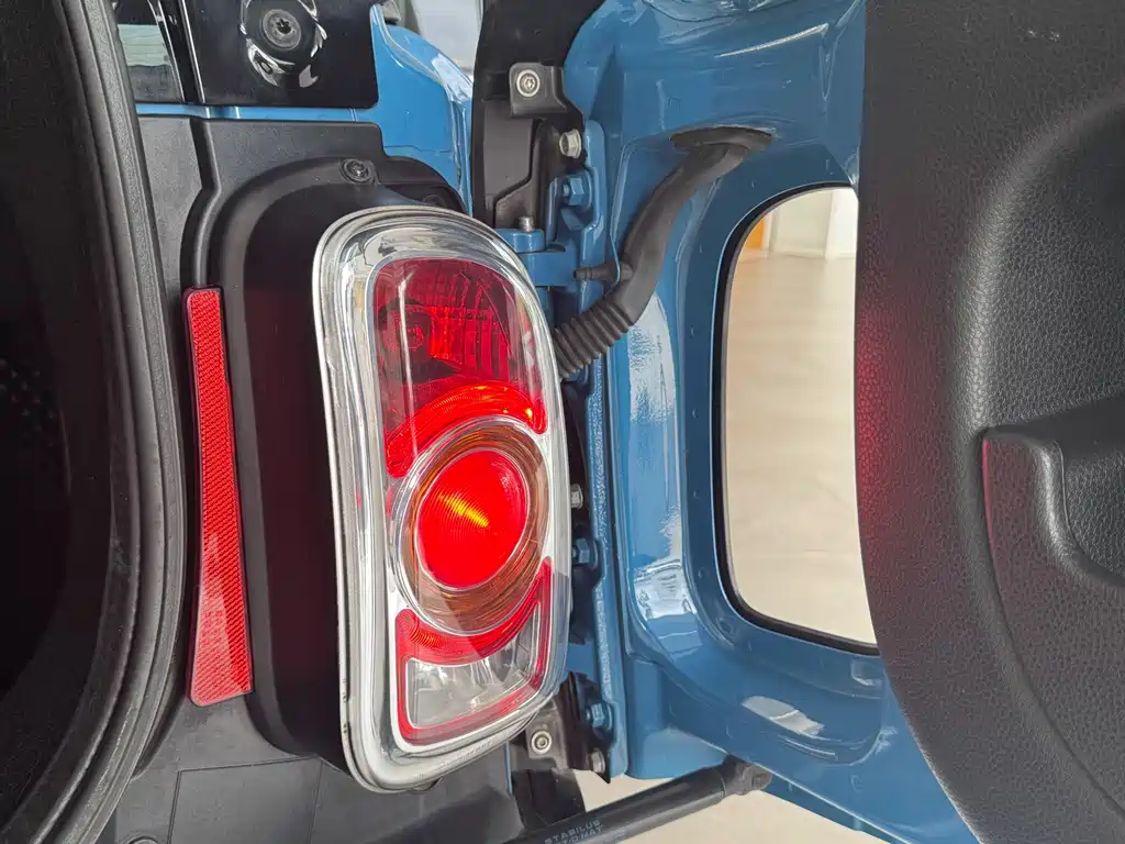 MINI Mini Clubman — миниатюра 14