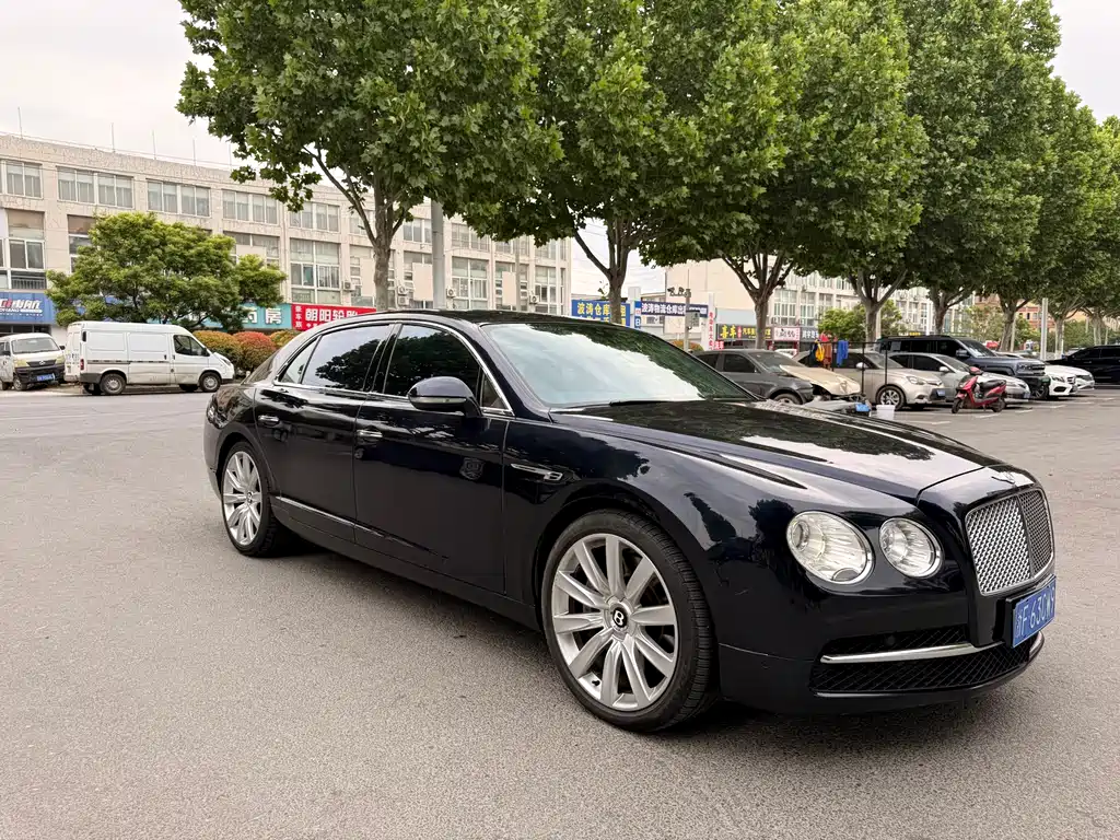 Bentley Flying Spur 2013 6.0T W12 Luxury