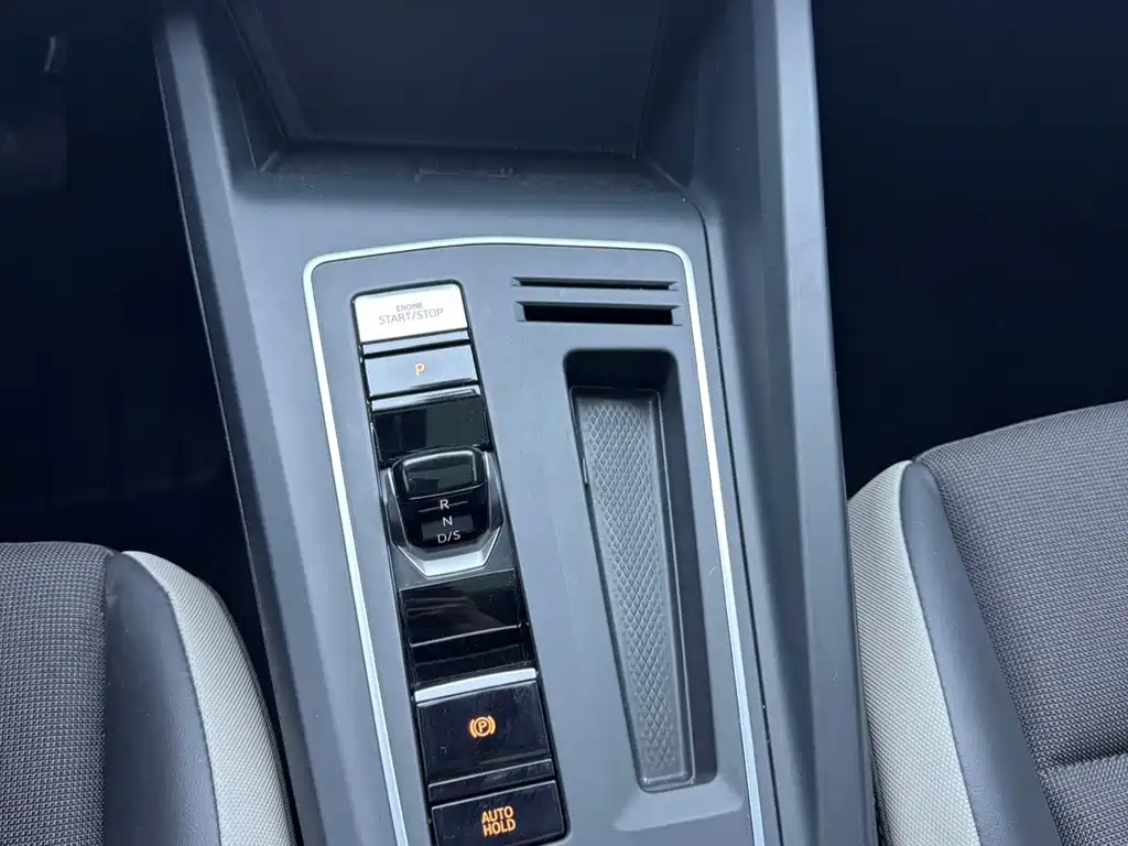 Volkswagen Golf — миниатюра 8