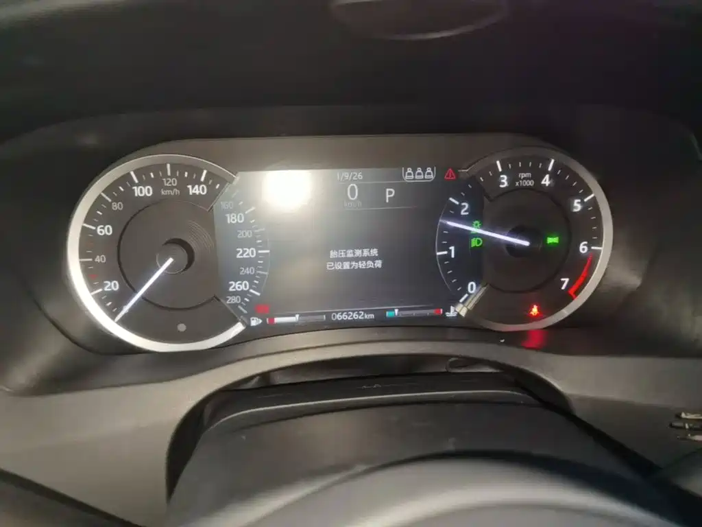 Jaguar XEL — миниатюра 12