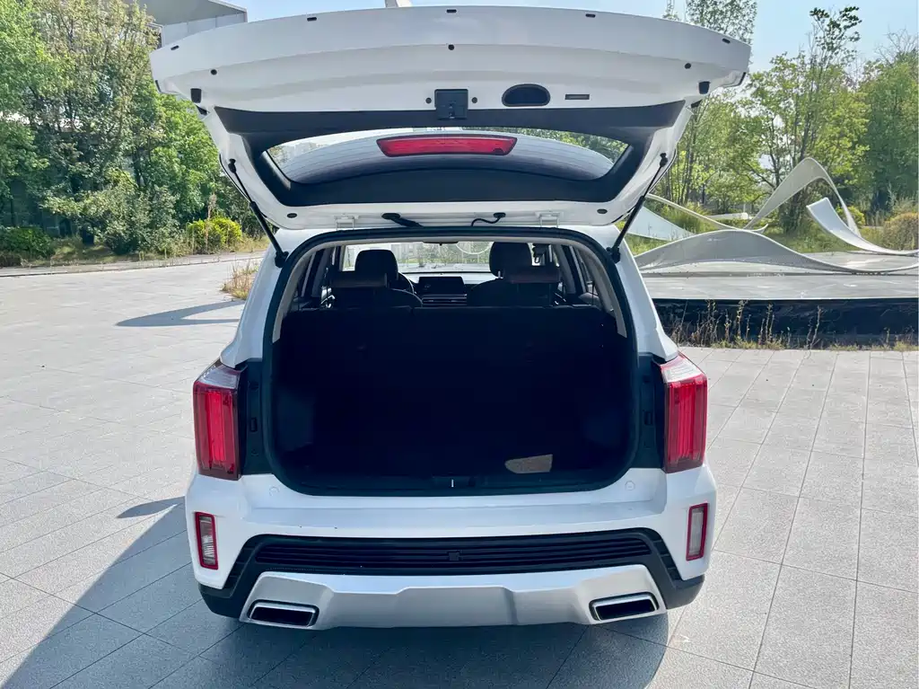 Kia Sportage - фото 22