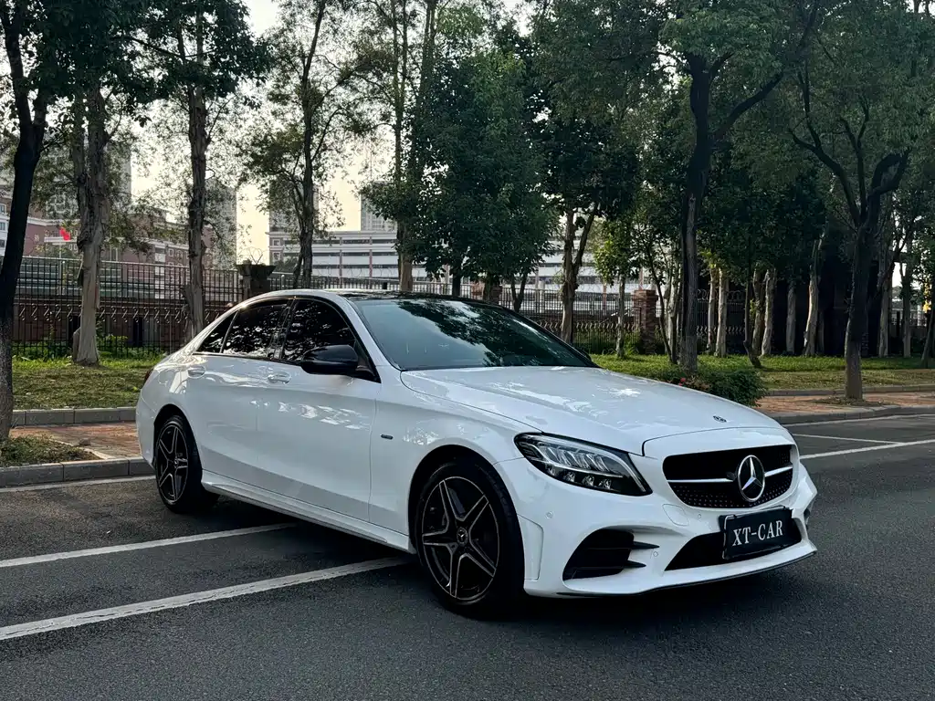 Mercedes-Benz C-Class — миниатюра 3