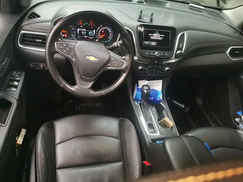 Chevrolet Equinox — миниатюра 10