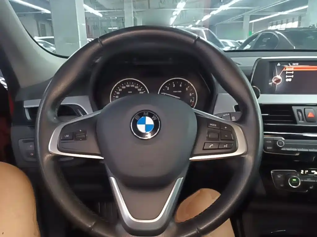 BMW X1 — миниатюра 11