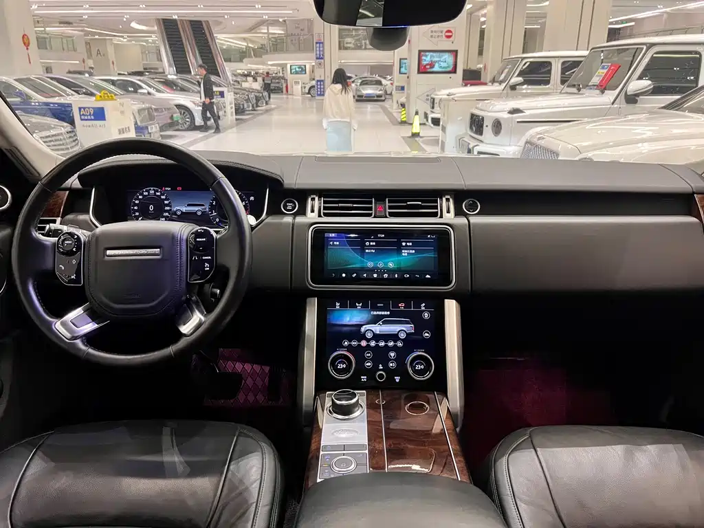 LAND ROVER RANGE ROVER