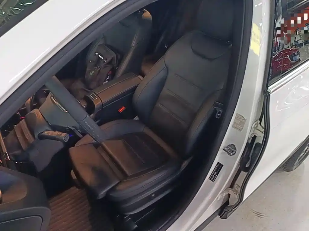 Mercedes-Benz GLA — миниатюра 15