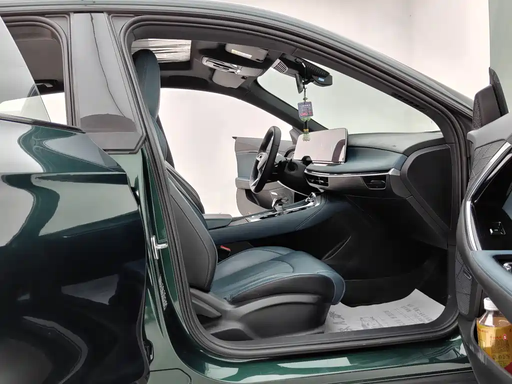 MG 7 2023 1.5T DCT Luxury