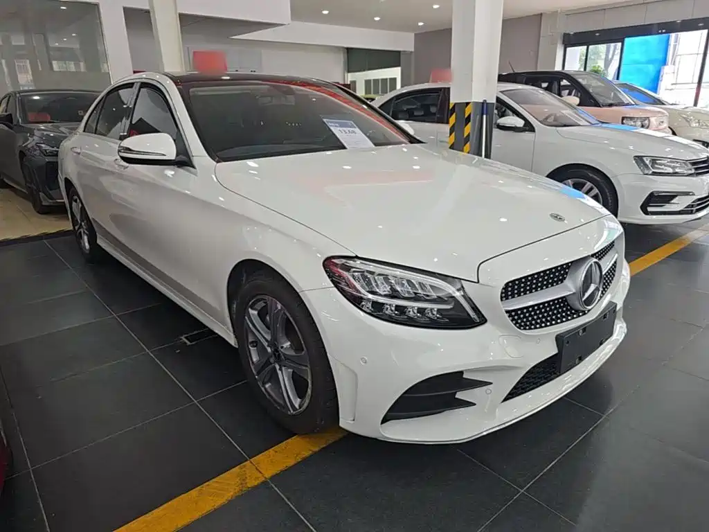 Mercedes-Benz C-Class — миниатюра 4