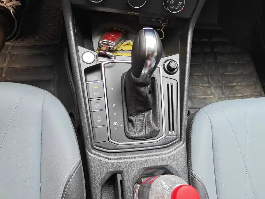 Volkswagen Lavida — миниатюра 16