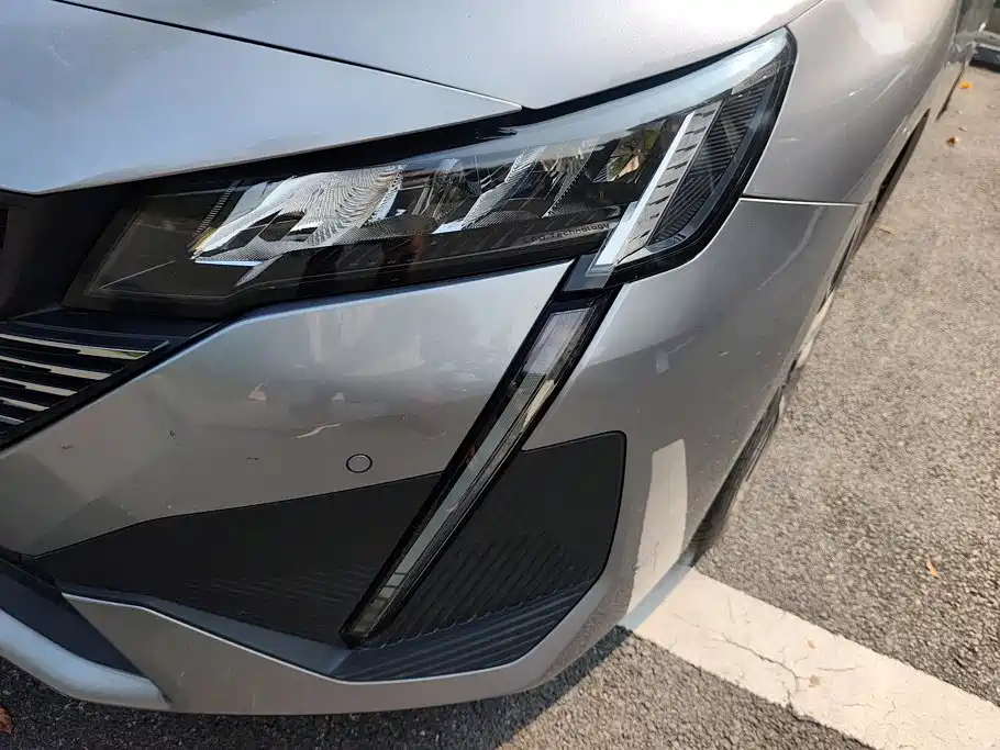 Peugeot 408 — миниатюра 5