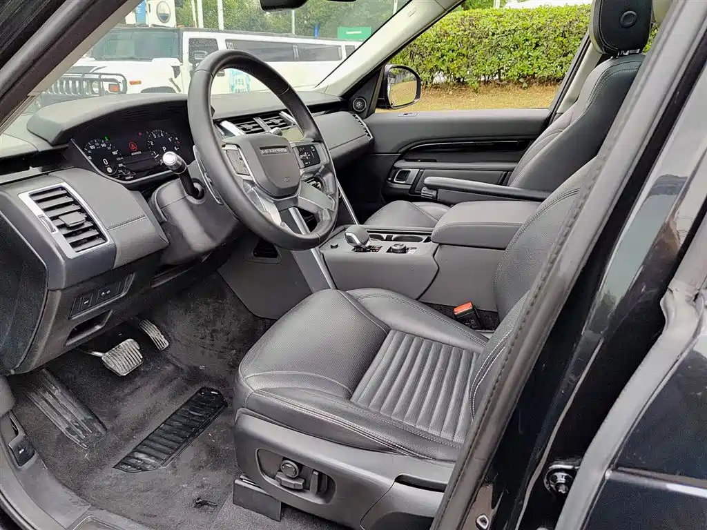 Land Rover Discovery 2021 300PS S