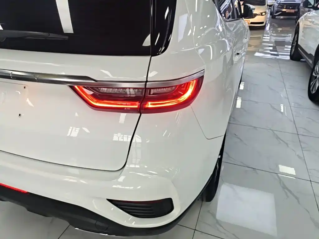 Geely Vision X6 — миниатюра 8