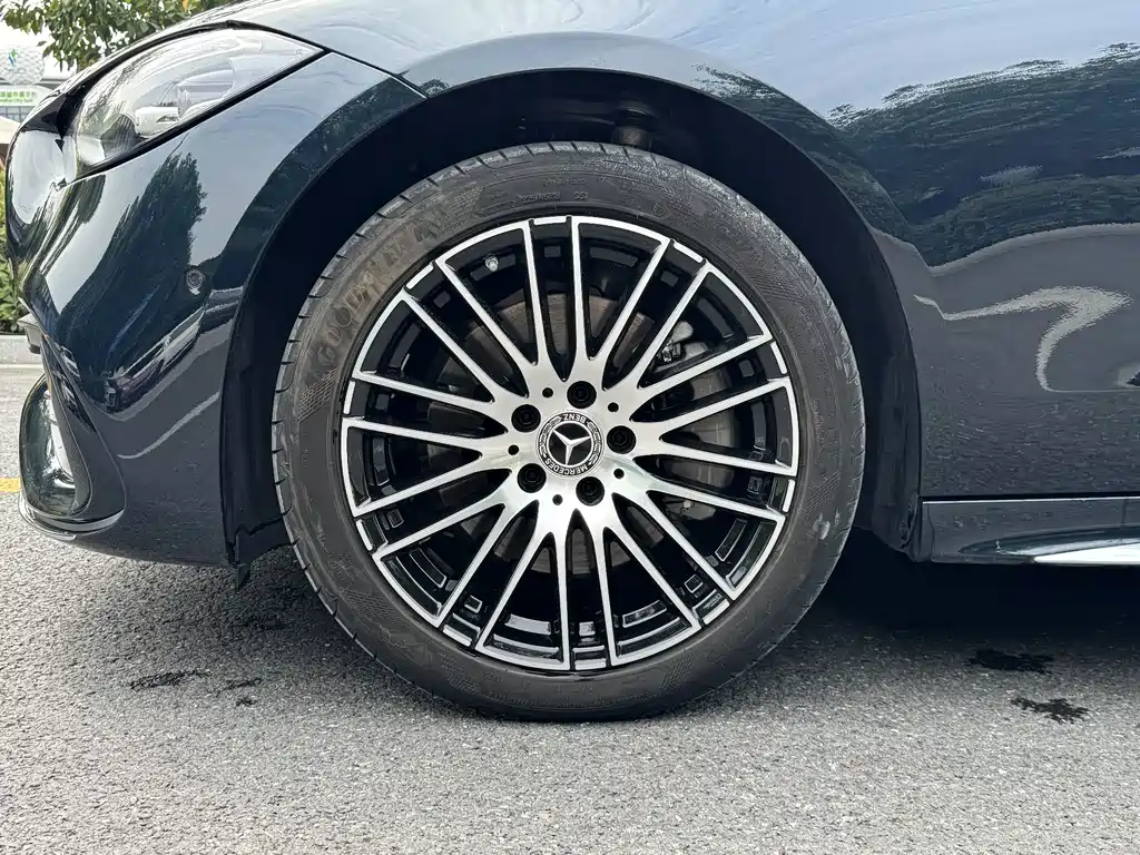 Mercedes-Benz C-Class — миниатюра 18