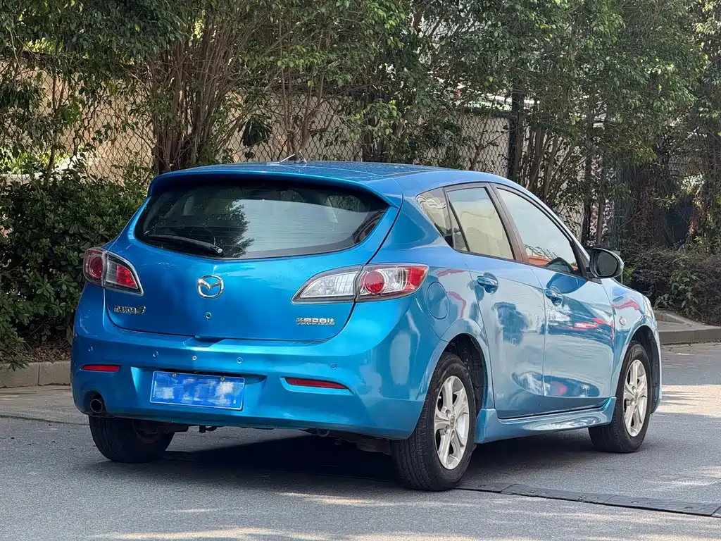 Mazda 3 Xingcheng — миниатюра 7
