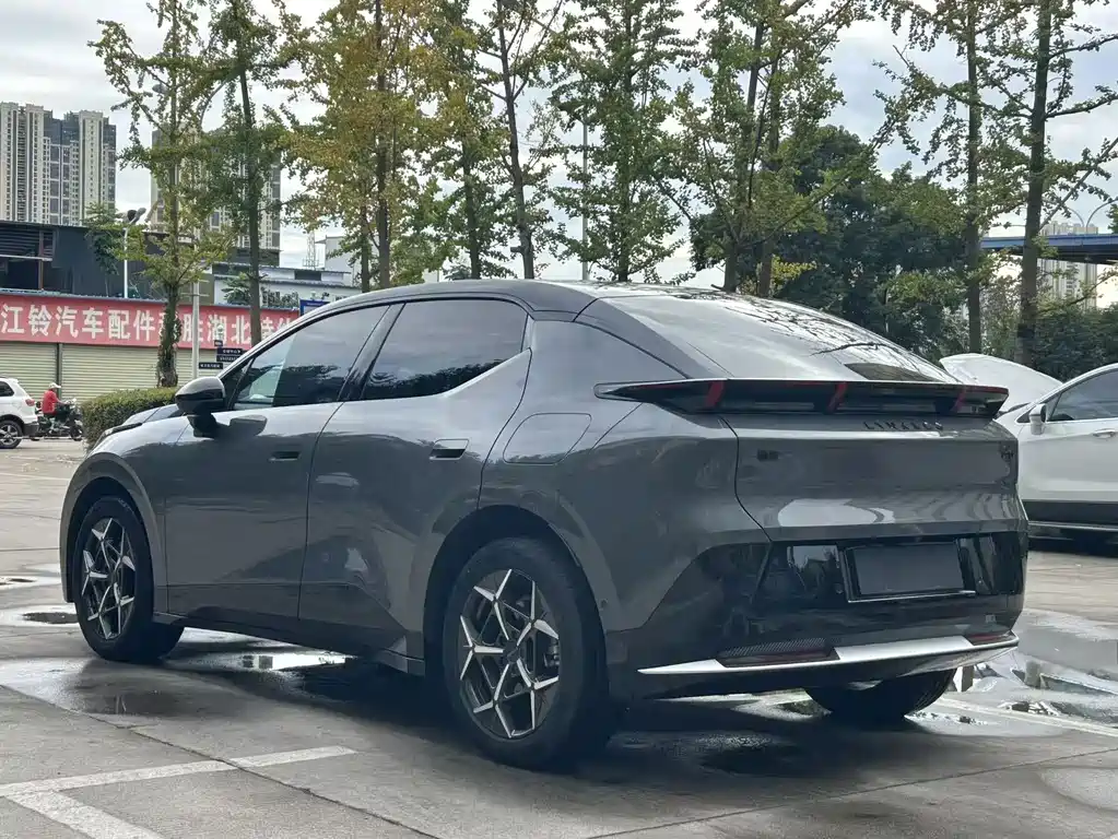 Lynk & Co Z20 — миниатюра 7