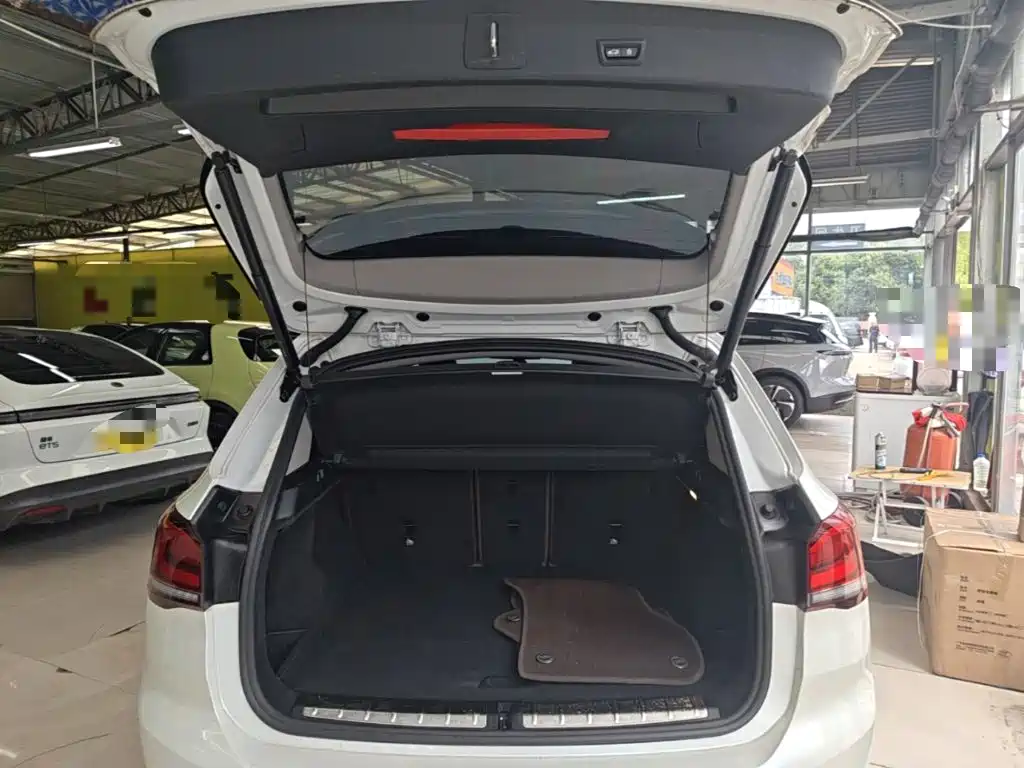 BMW X1 — миниатюра 19