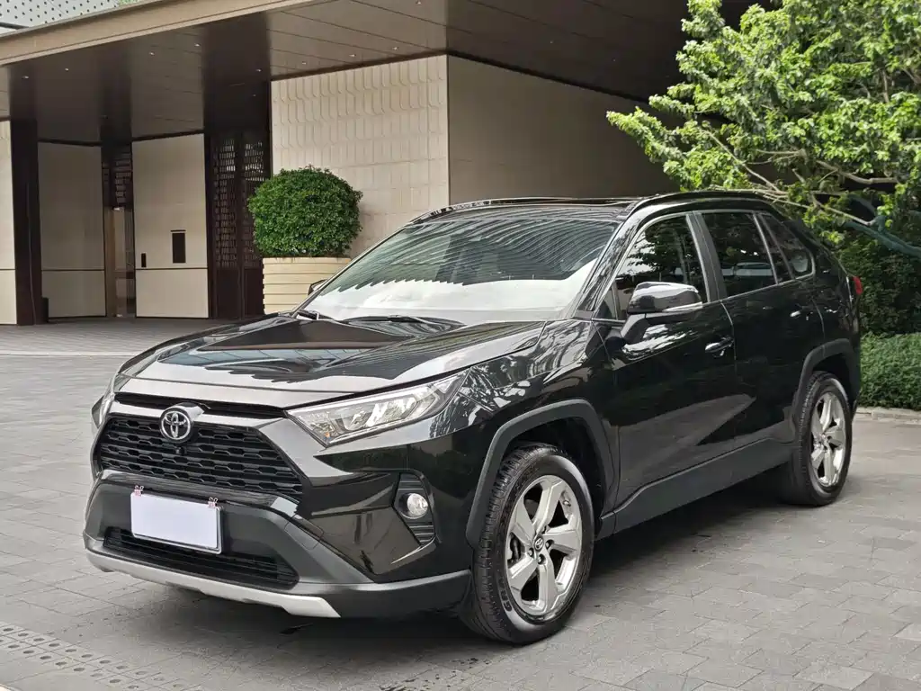 Toyota RAV4 2022