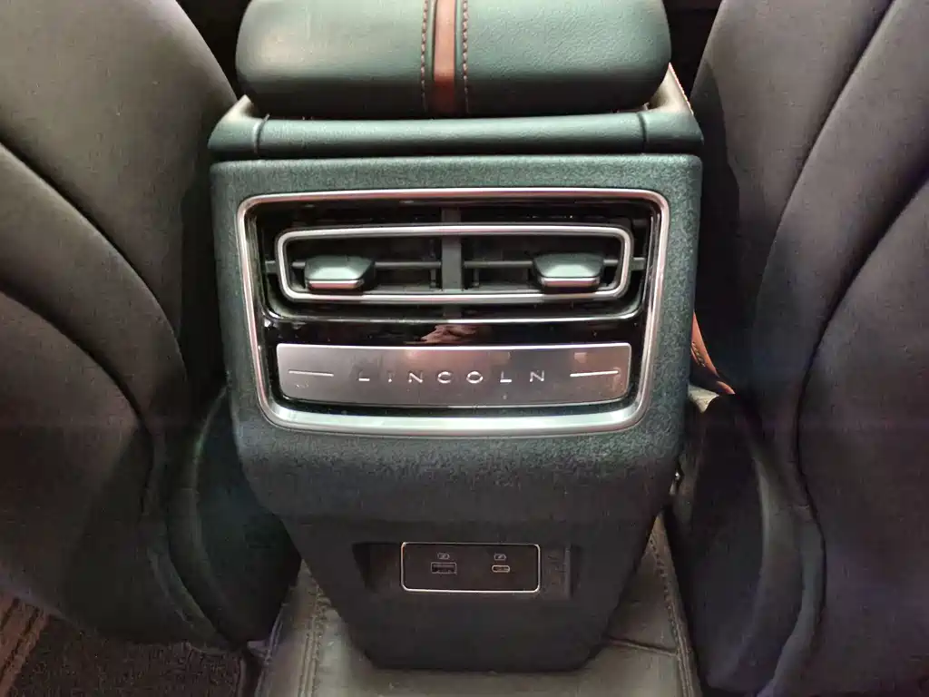 Lincoln Z - фото 15