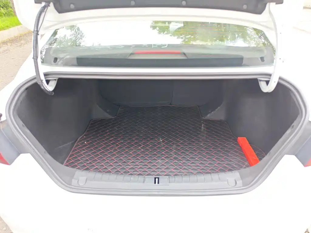 Geely Binrui — миниатюра 4