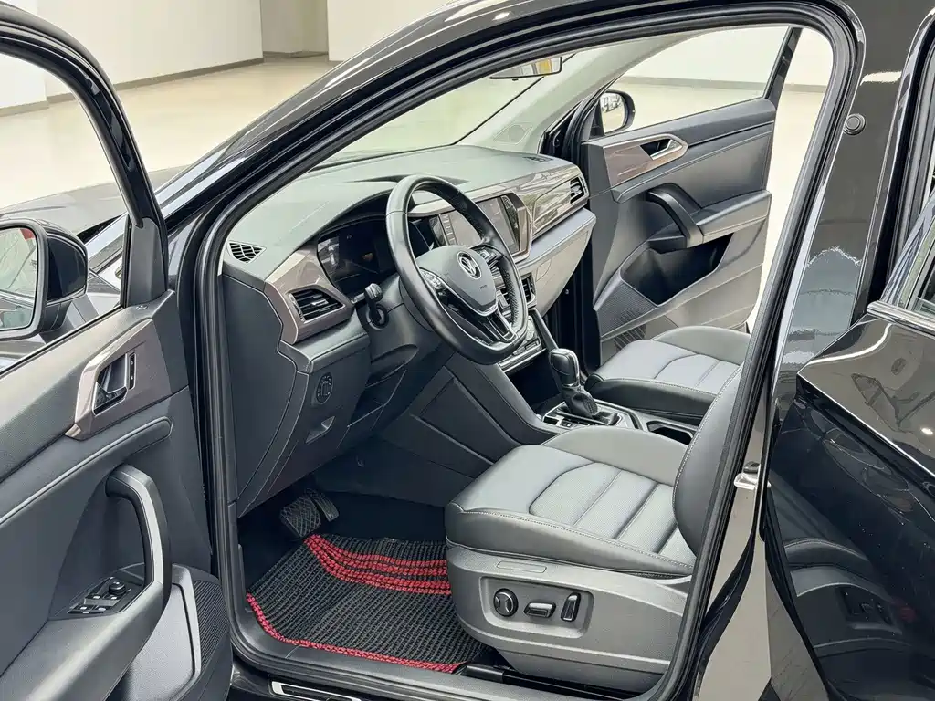 Volkswagen Tharu — миниатюра 12