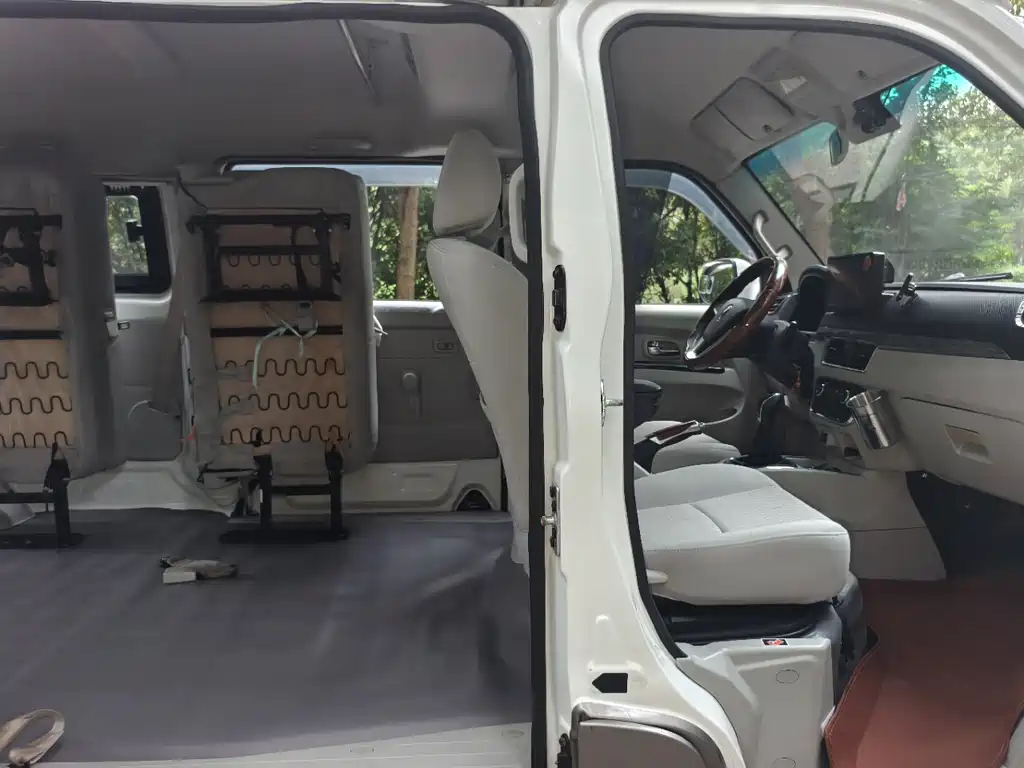 Jinbei Hiace S — миниатюра 9