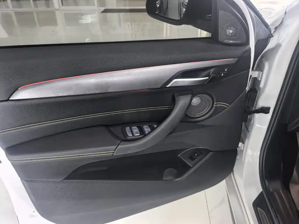 BMW X2 — миниатюра 4