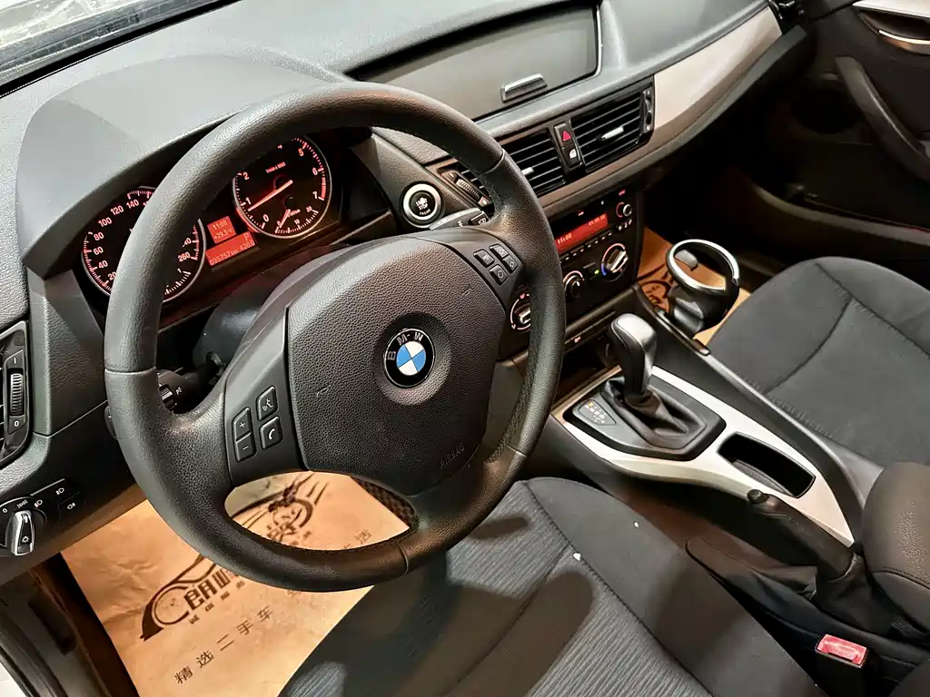BMW X1 — миниатюра 17