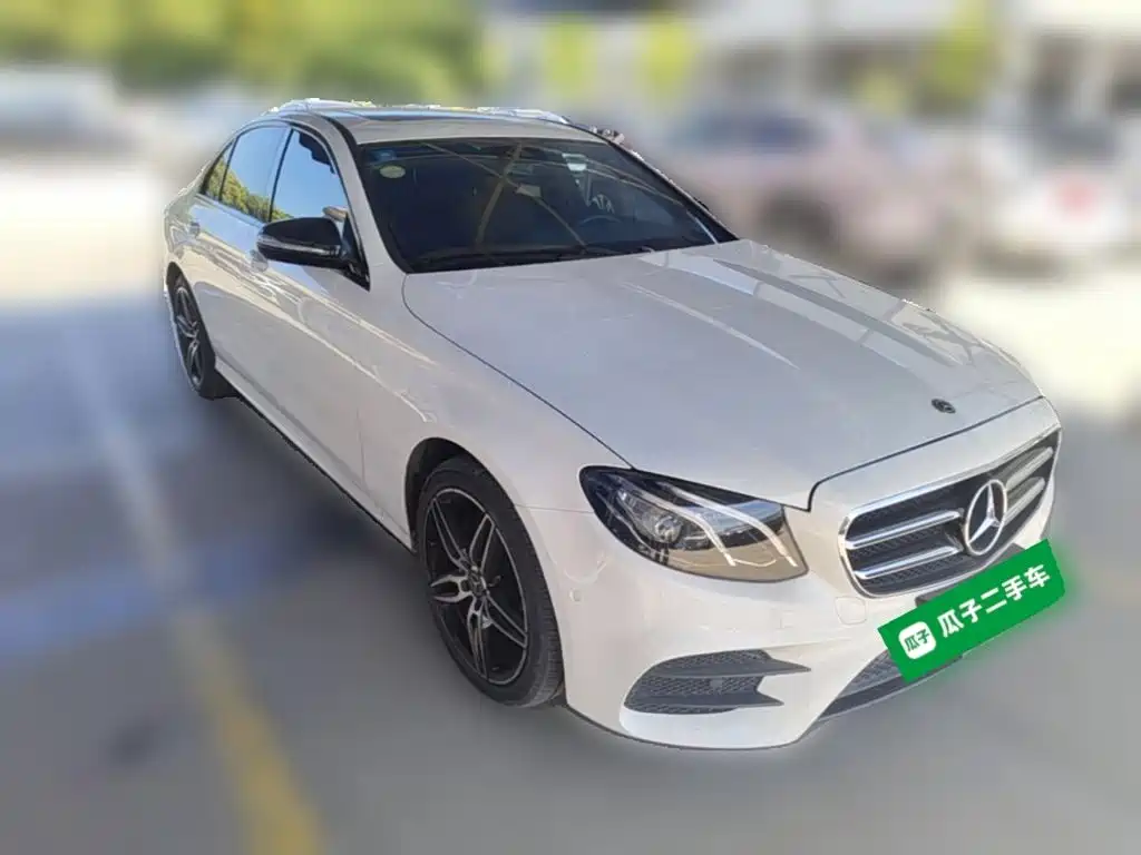 Mercedes-Benz E-Class — миниатюра 6
