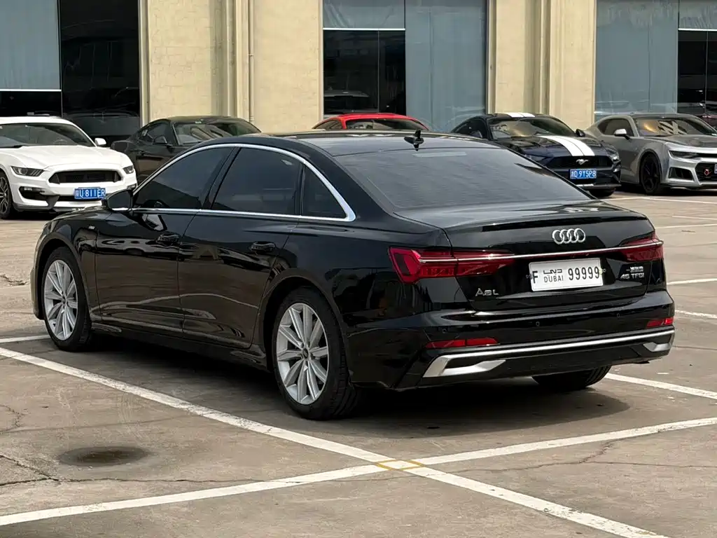 Audi A6L — миниатюра 12