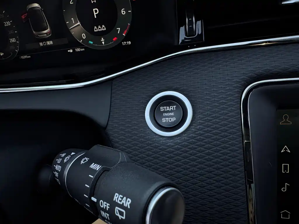 Land Rover Evoque — миниатюра 19