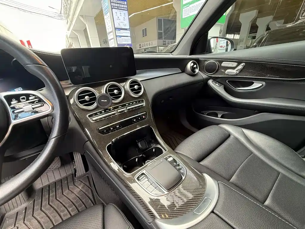 Mercedes-Benz GLC — миниатюра 15