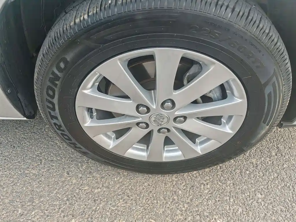 Buick GL8 — миниатюра 19