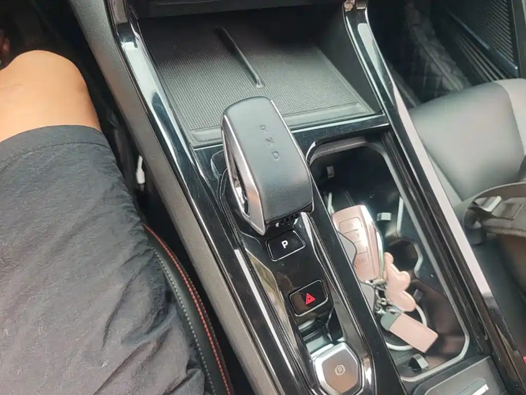 Geely Boyue — миниатюра 14