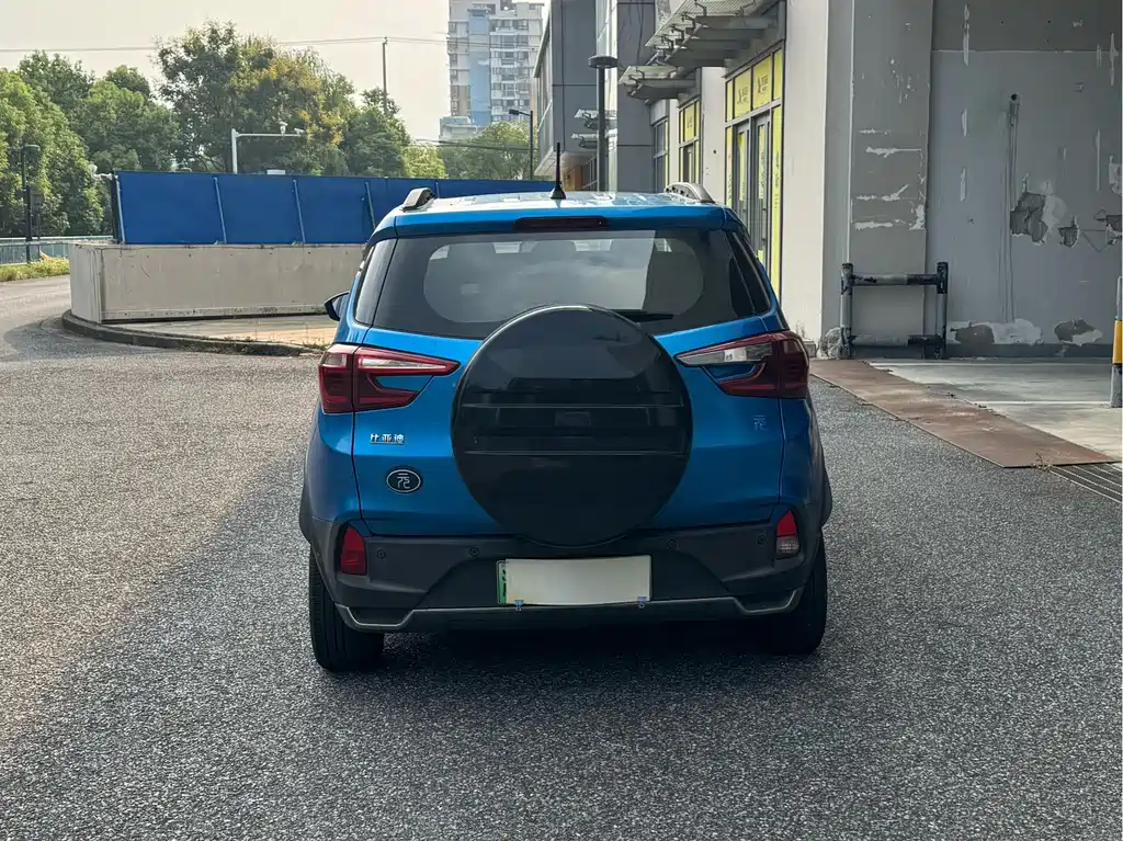 BYD Yuan EV — миниатюра 5