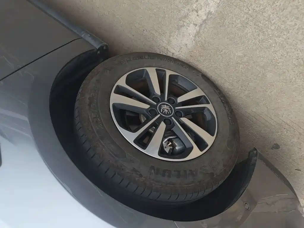 BYD Qin L — миниатюра 23