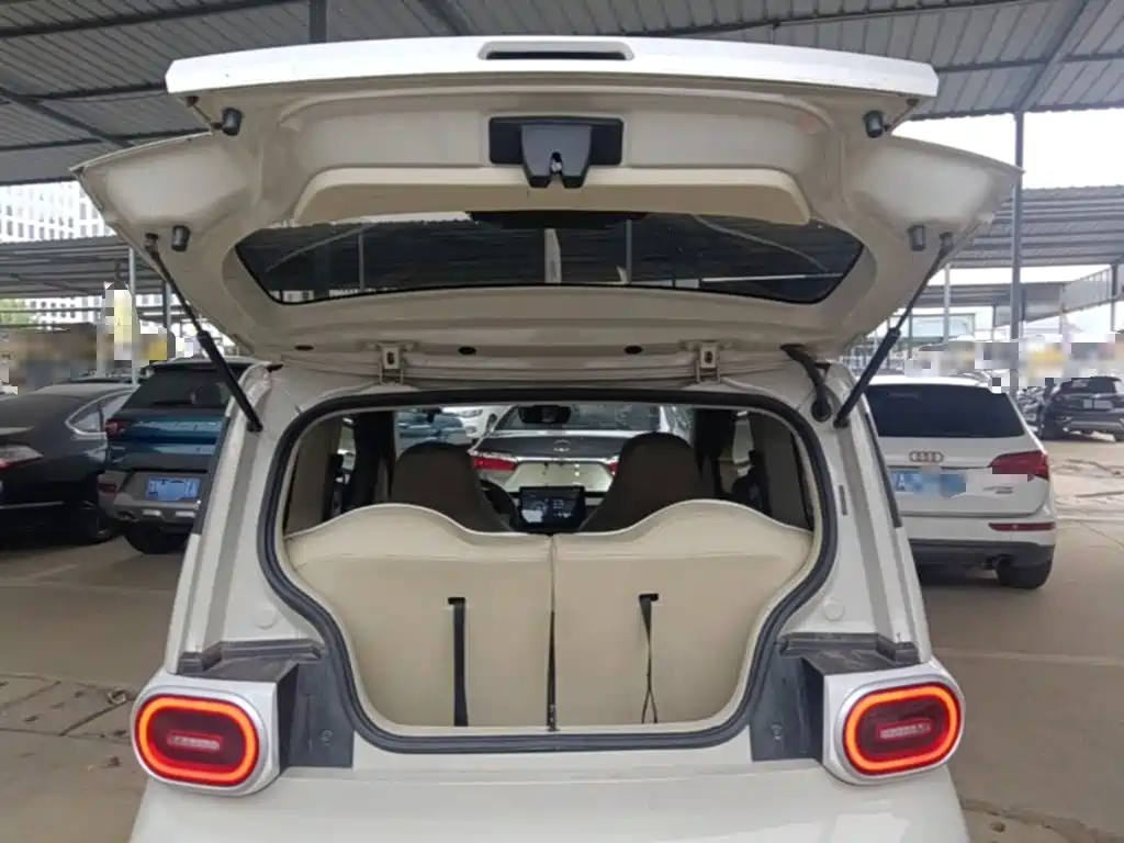 Wuling MINIEV — миниатюра 19