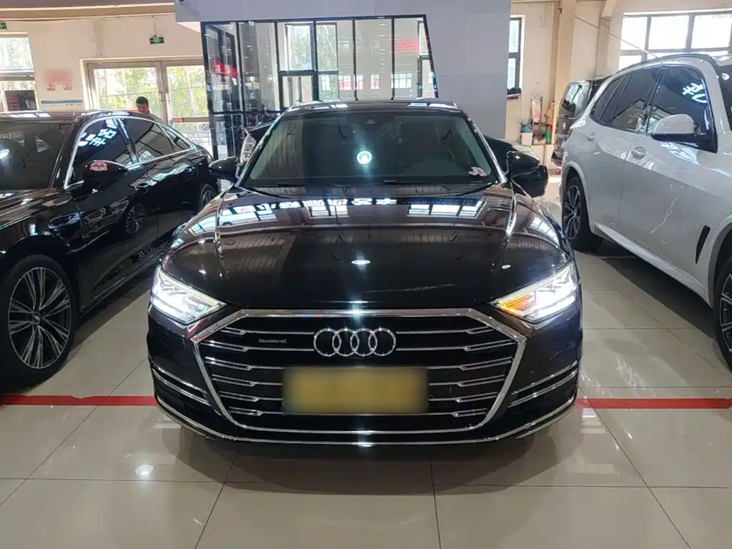 Audi A8 — миниатюра 3