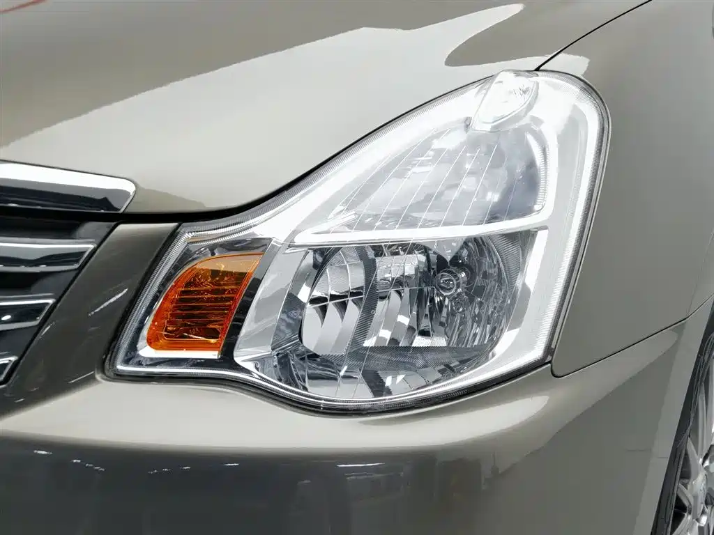 Nissan Sylphy 2018 1.6XE MT Comfort