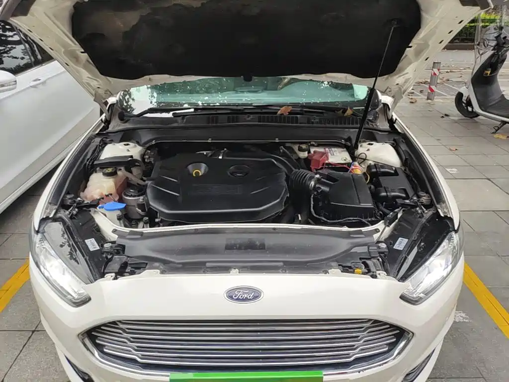 Ford Mondeo — миниатюра 20