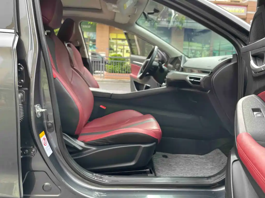 Changan Eado — миниатюра 10