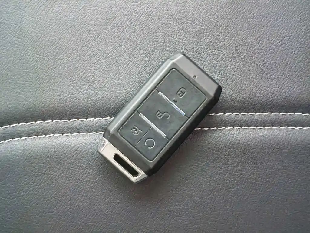BYD Yuan EV — миниатюра 16