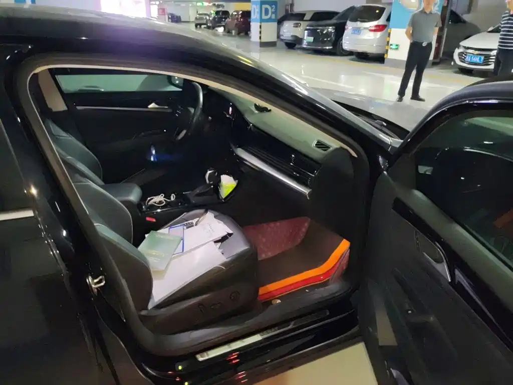 Volkswagen Passat — миниатюра 21